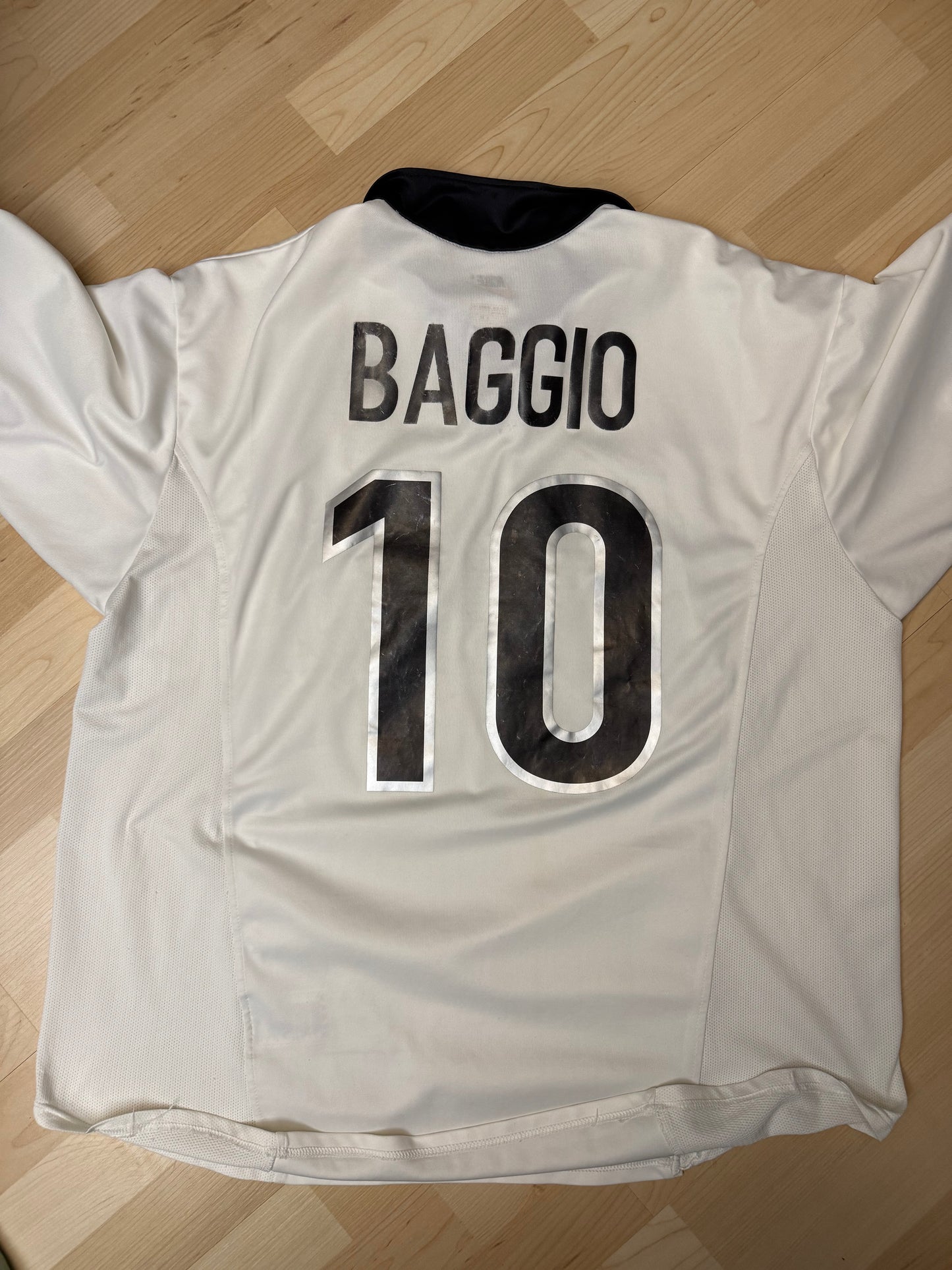 Inter Milan 1998/1999 Away Shirt (#10 Baggio) (XXL)
