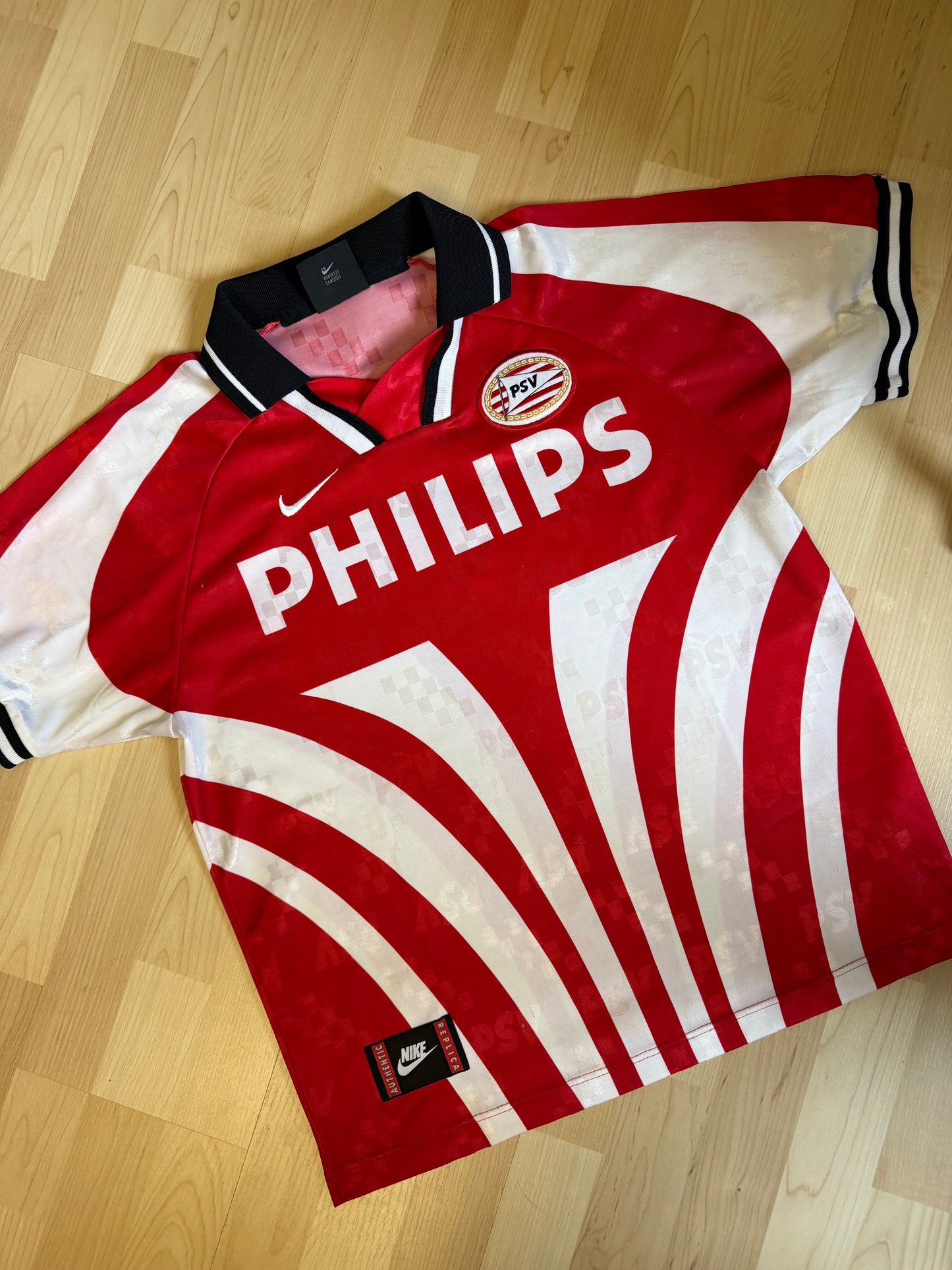 PSV 1996/1997 Home Shirt (M)