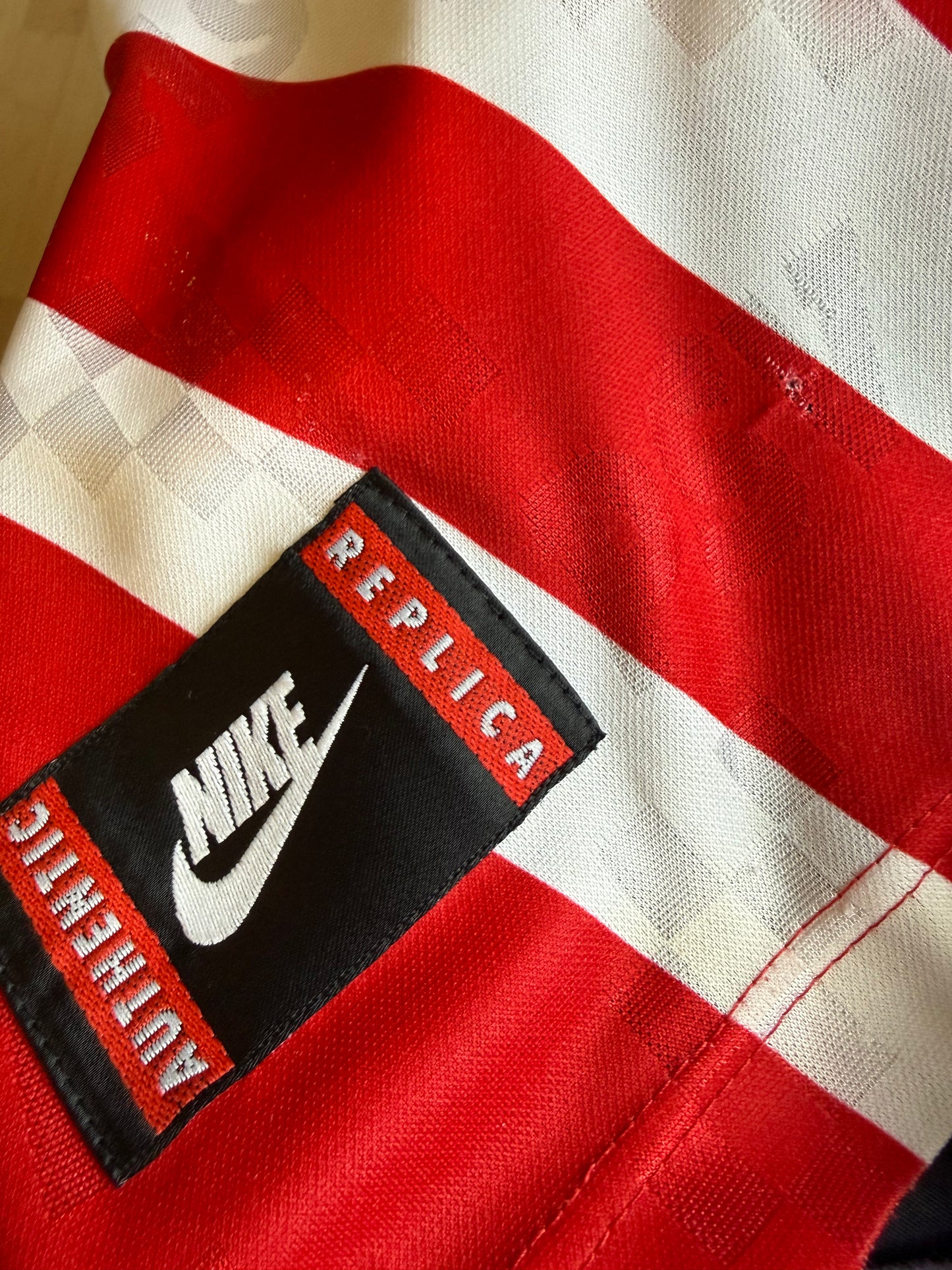 PSV 1996/1997 Home Shirt (M)