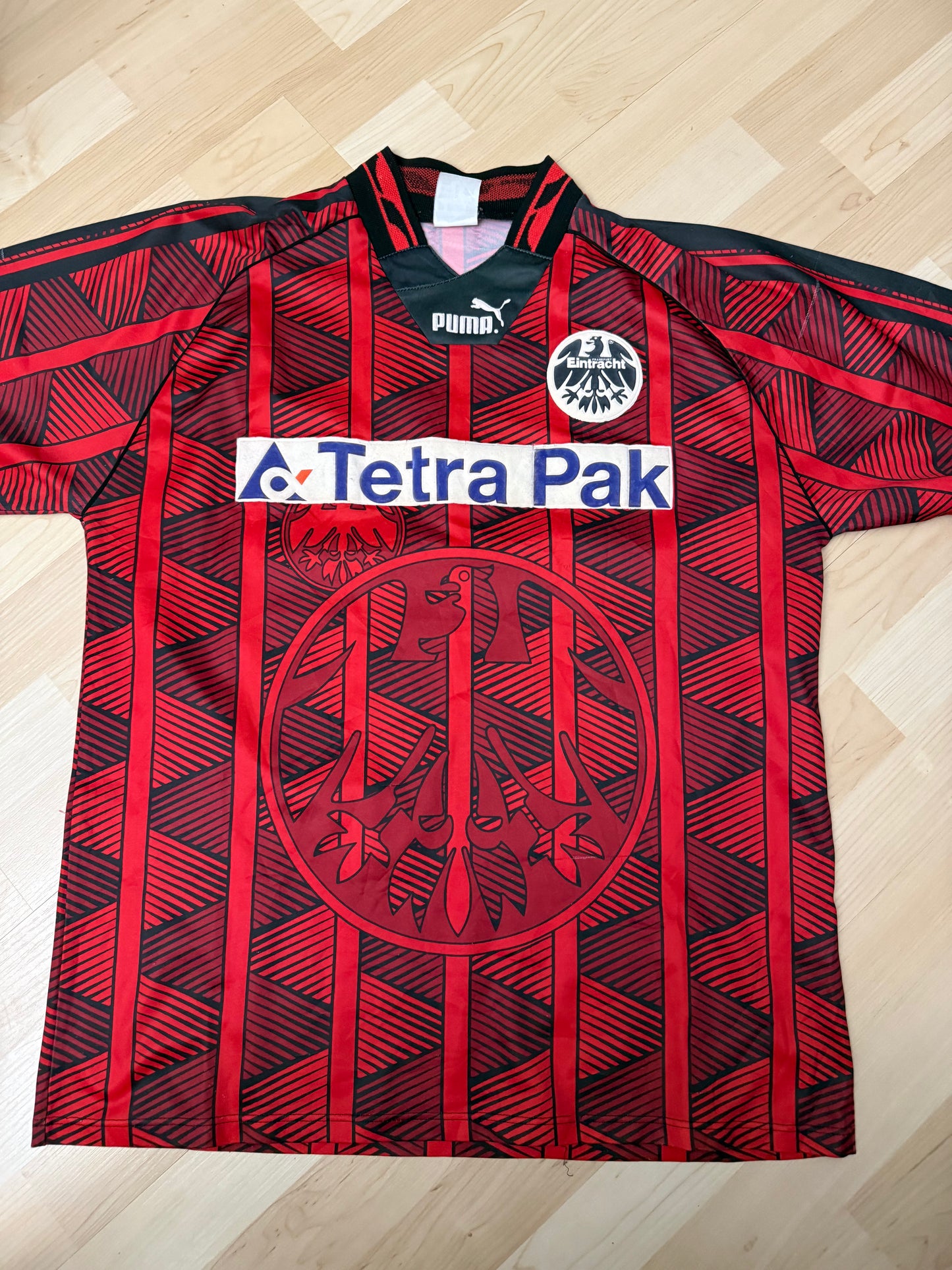 Frankfurt 1995/1996 Home Shirt (L)