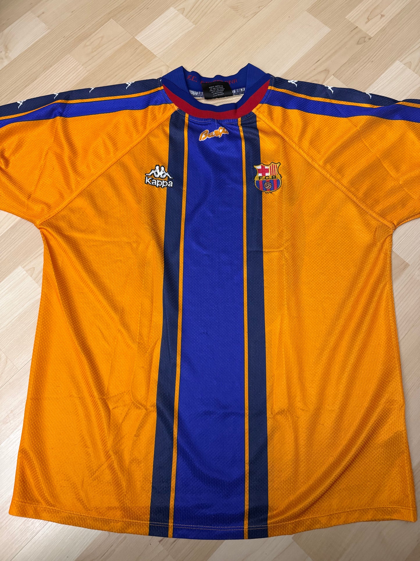 FC Barcelona 1997/1998 Away Shirt (XL)