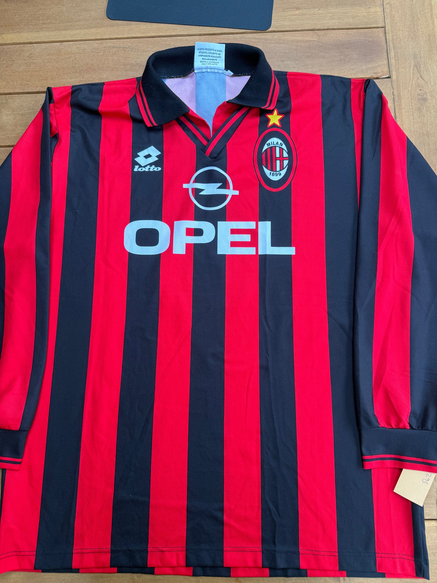 AC Milan 1996/1997 Home Shirt Longsleeve (XXL)