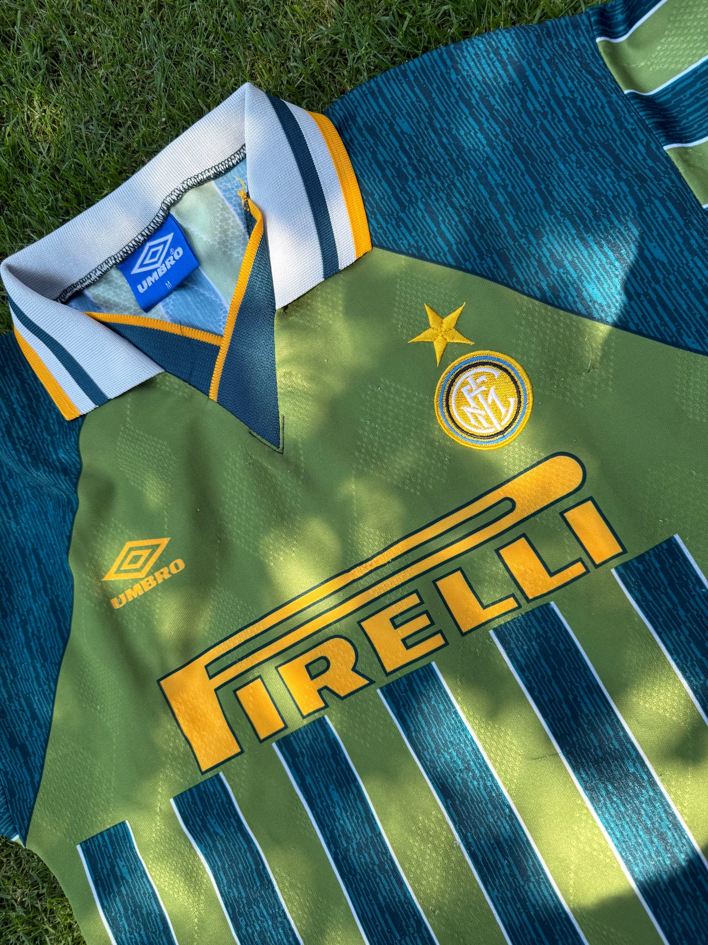 Inter Milan 1995/1996 Third Shirt (M)