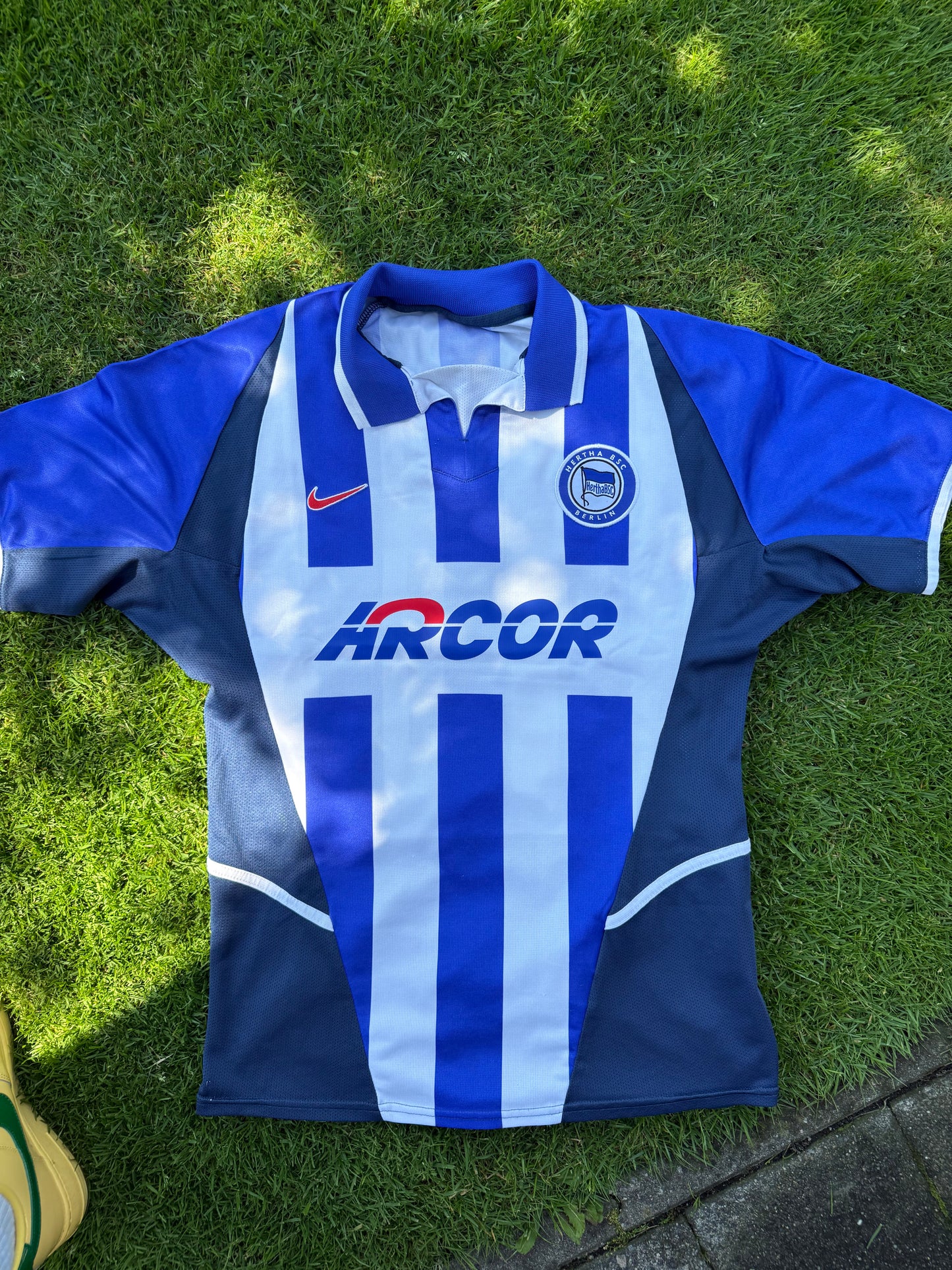 Hertha BSC 2002/2004 Home Shirt (#10 Marcelinho) (S)