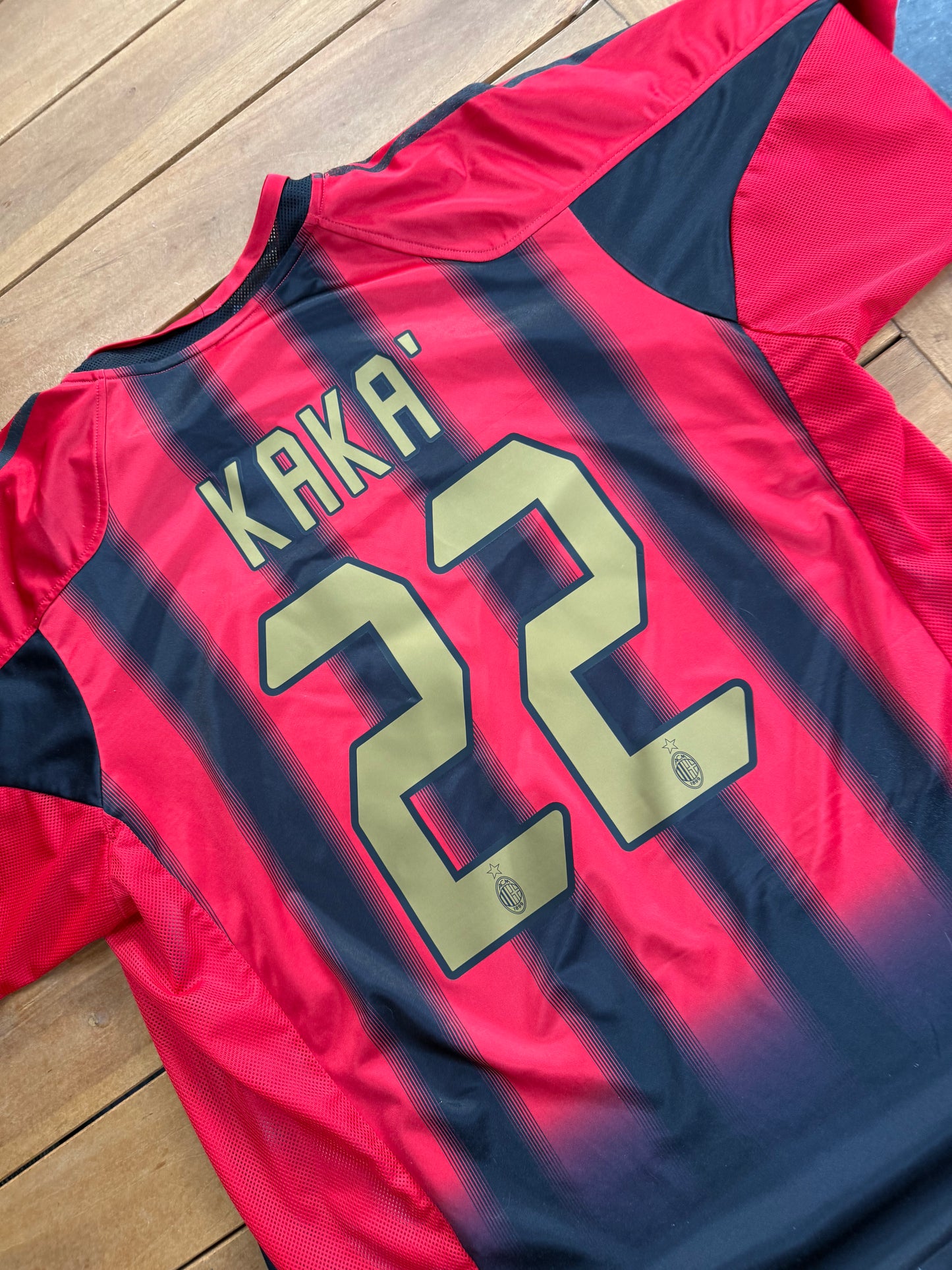 AC Milan 2004/2005 Home Shirt (#22 Kaka) (XL)