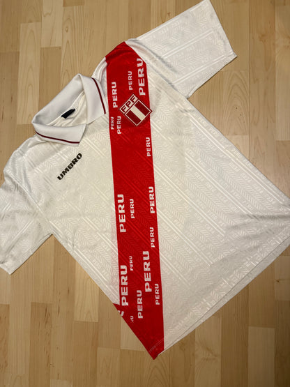 Peru 1996/1998 Home Shirt (M)