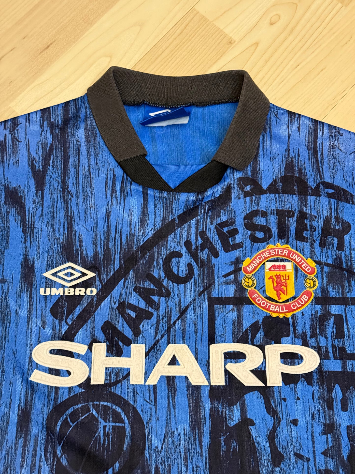 Manchester United 1992/1993 Away Shirt (L)