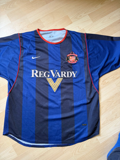 Sunderland 2001/2002 Away Shirt (#10 Phillips) (L)
