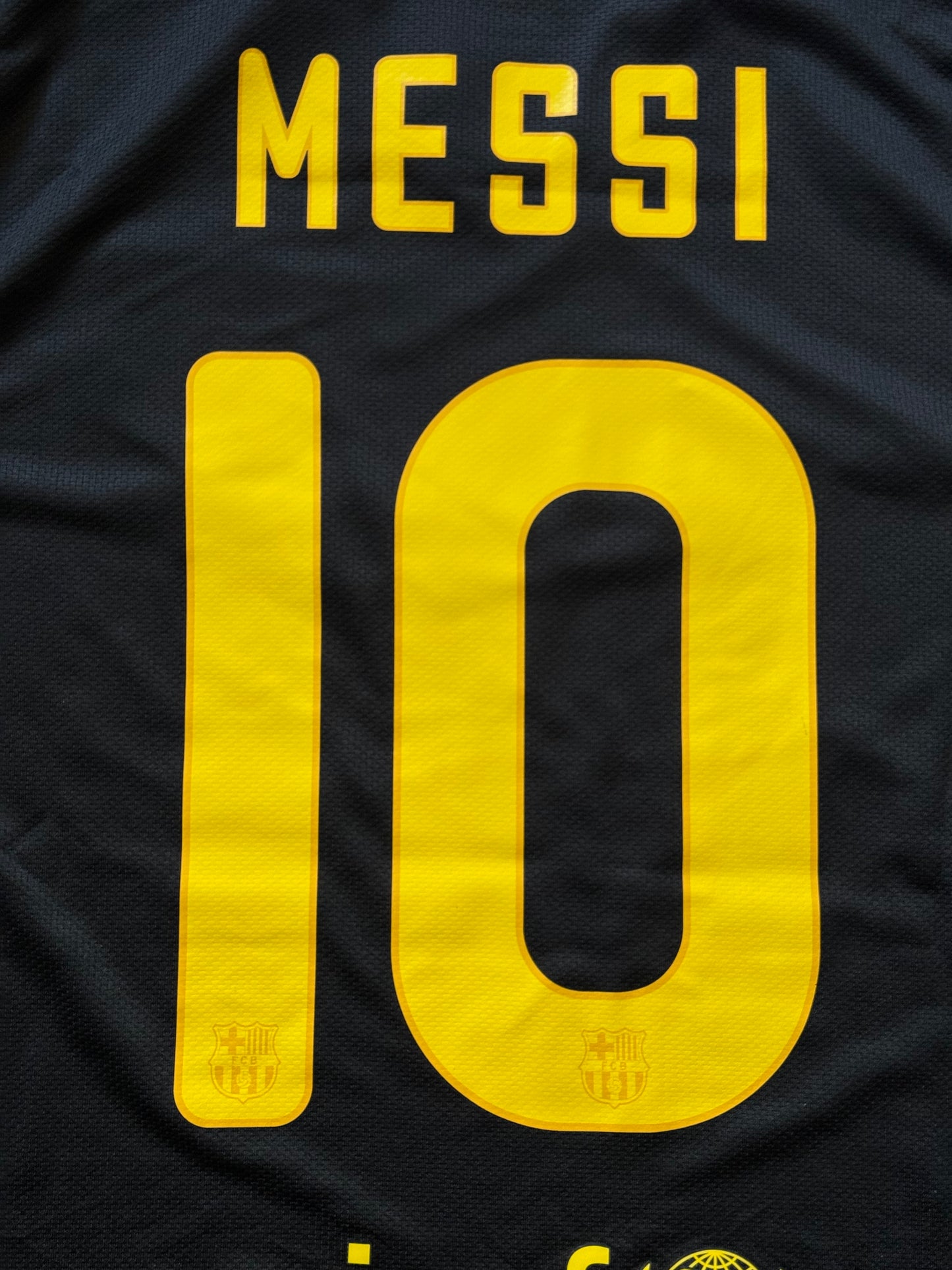 Barcelona 2011/2012 Away Shirt (#10 Messi) (M)