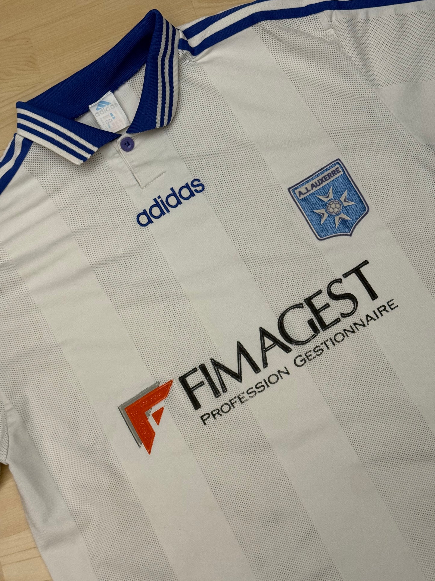Auxerre 1997/1998 Home Shirt (XL)