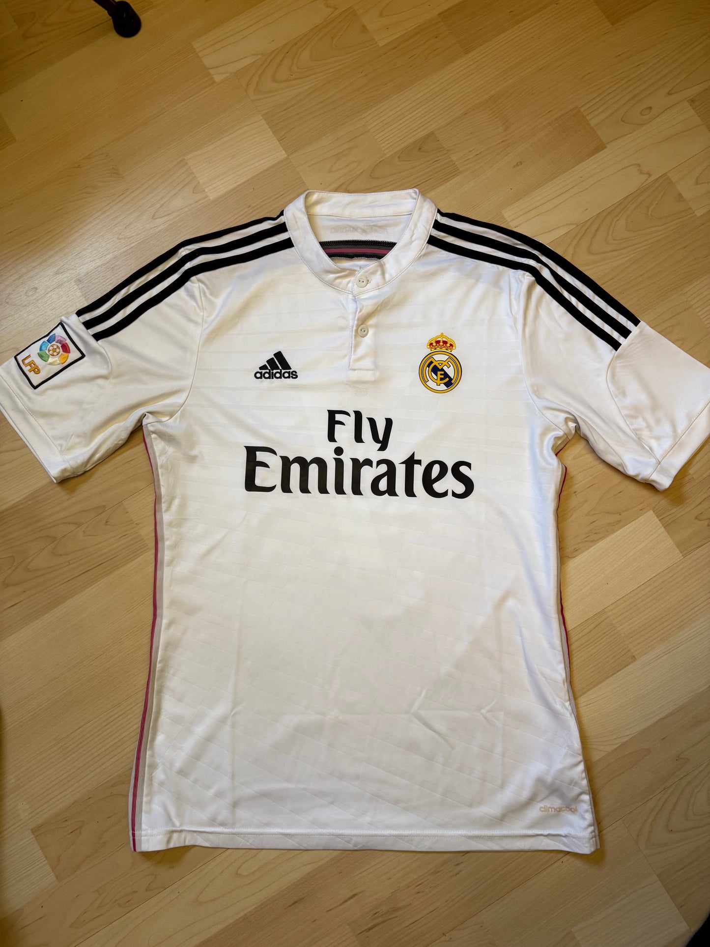 Real Madrid 2014/2015 Home Shirt (#7 Ronaldo) (M)