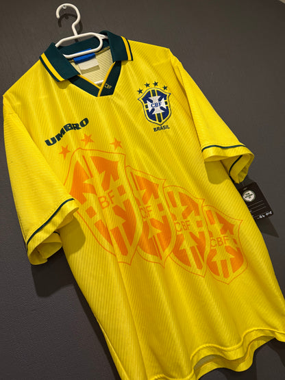 Brazil 1994/1996 Home Shirt (L)