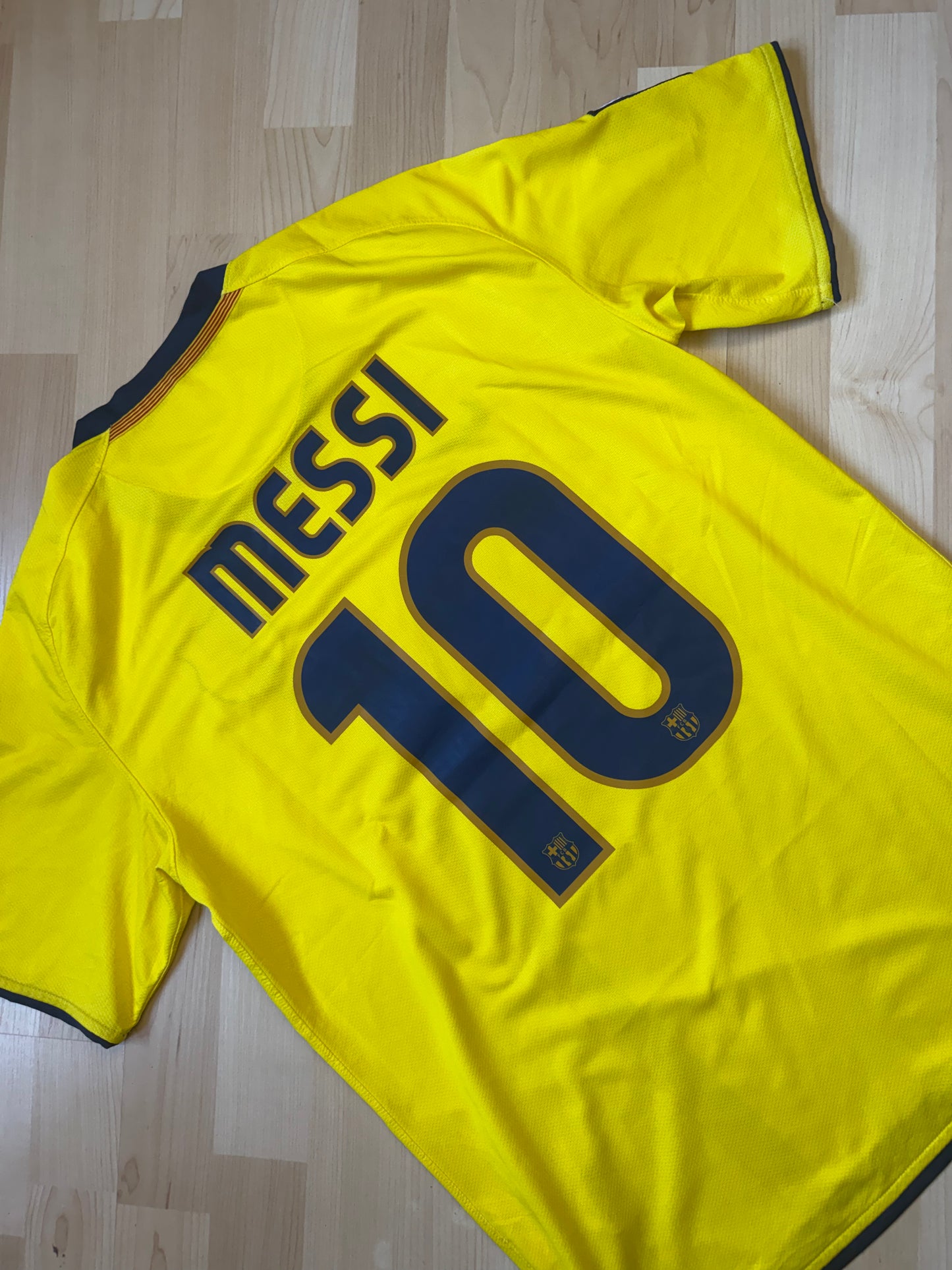 Barcelona 2008/2009 Away Shirt (#10 Messi) (M)