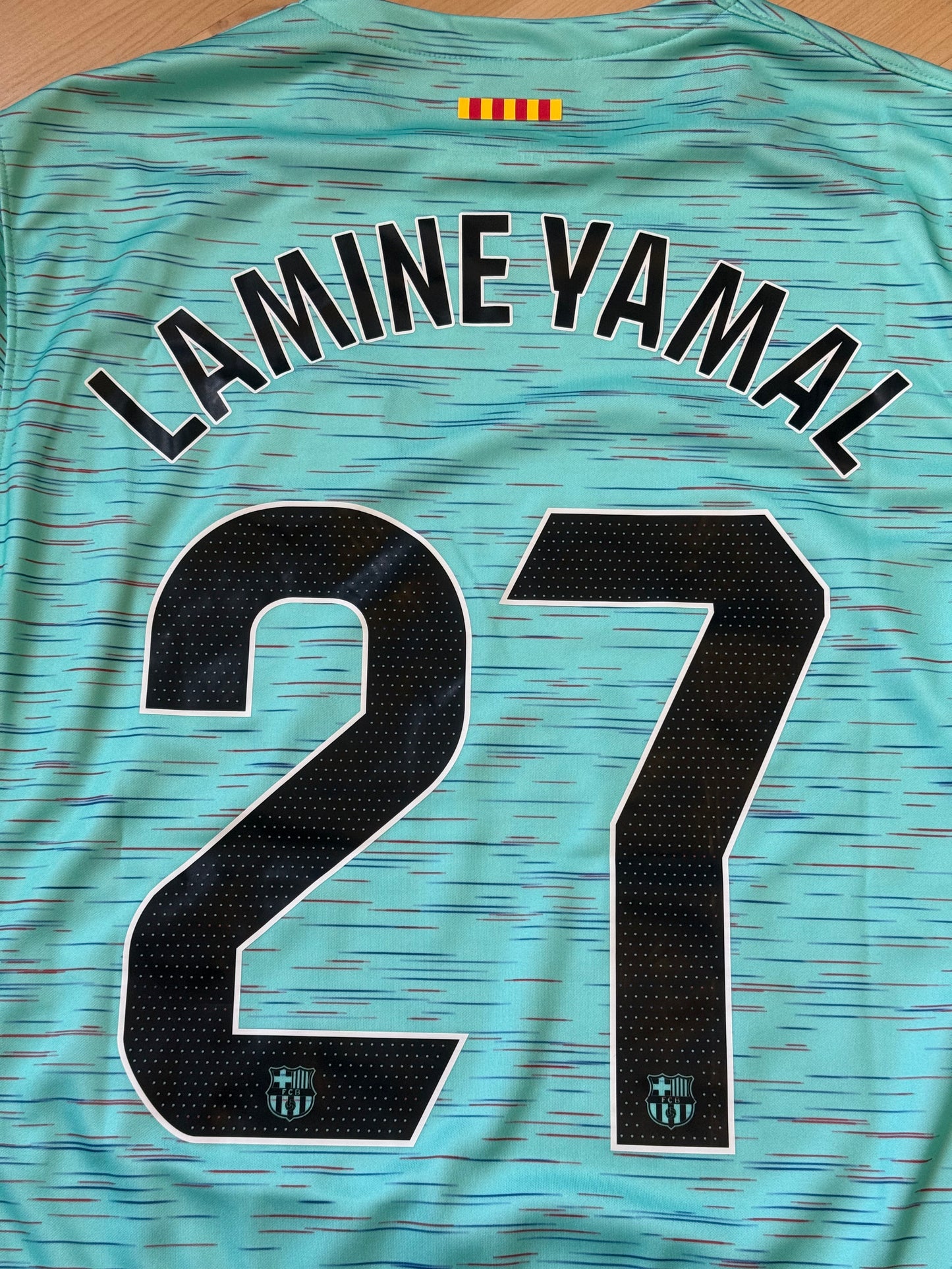 Barcelona 2023/2024 Third Shirt (#27 Lamine Yamal) (M)