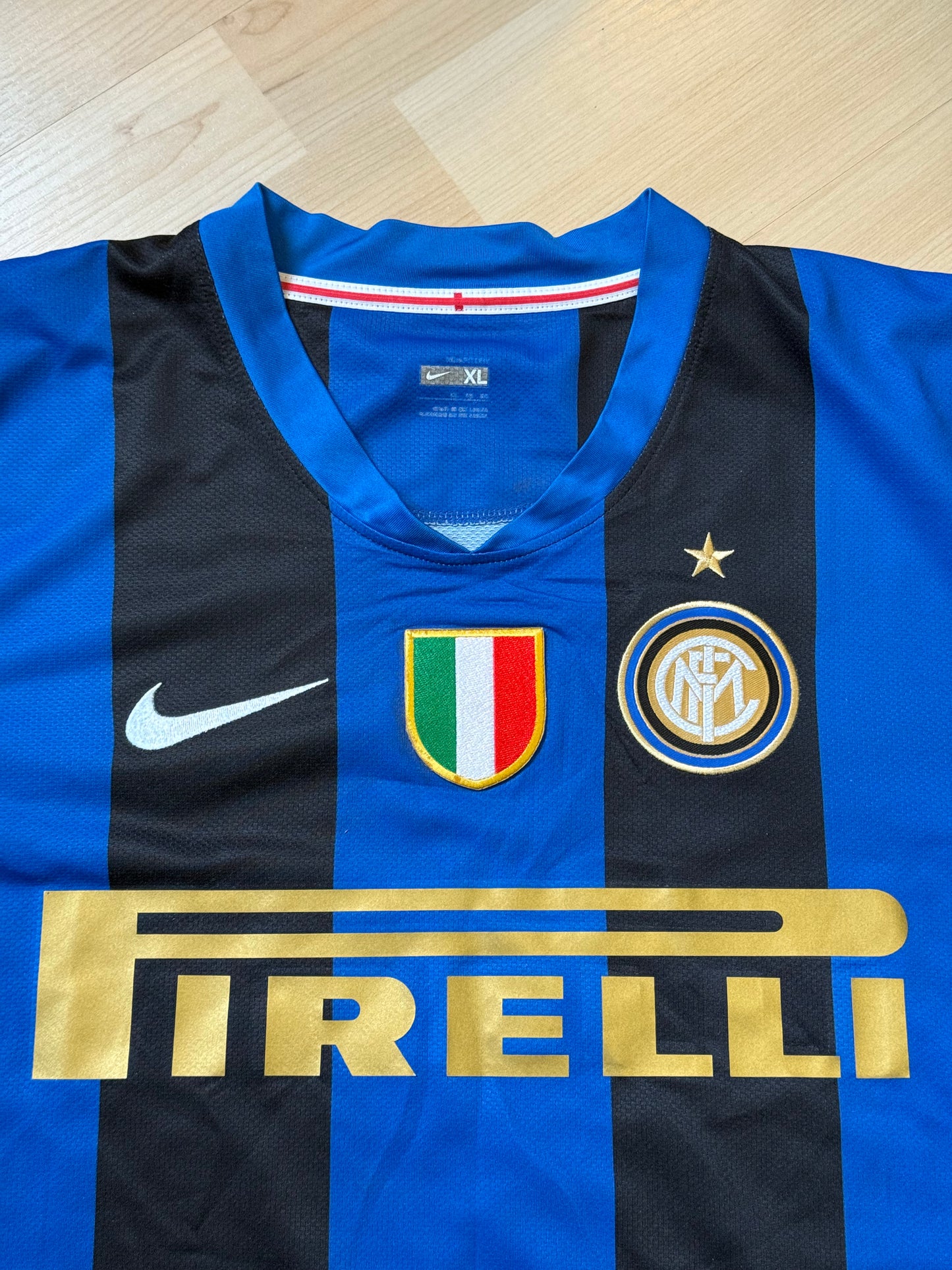 Inter Milan 2008/2009 Home Shirt (#8 Ibrahimovic) (XL)