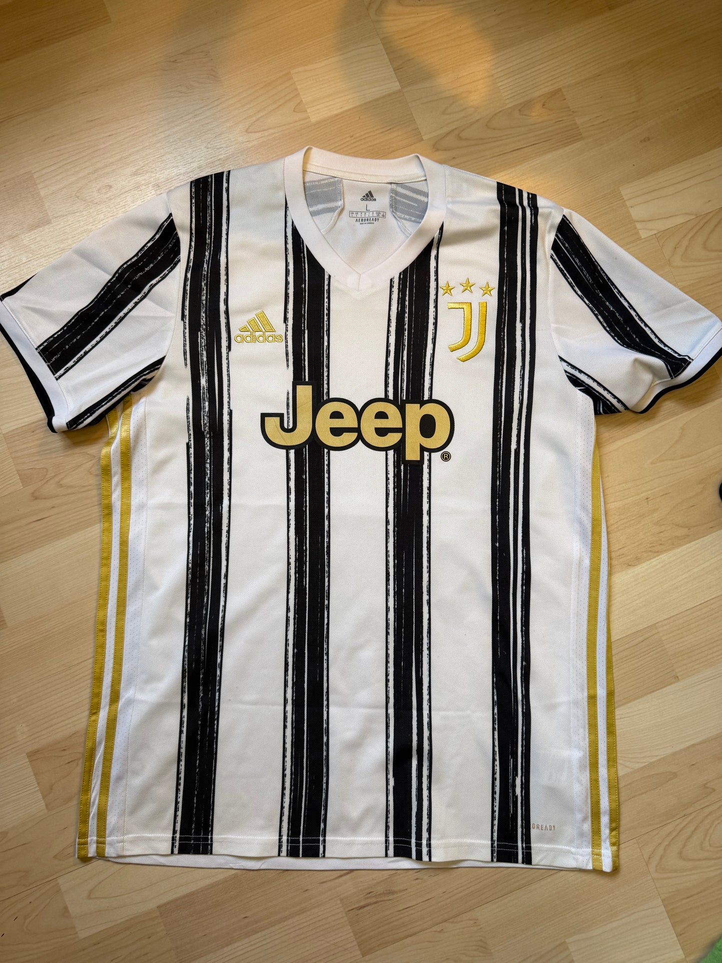 Juventus 2020/2021 Home Shirt (L)
