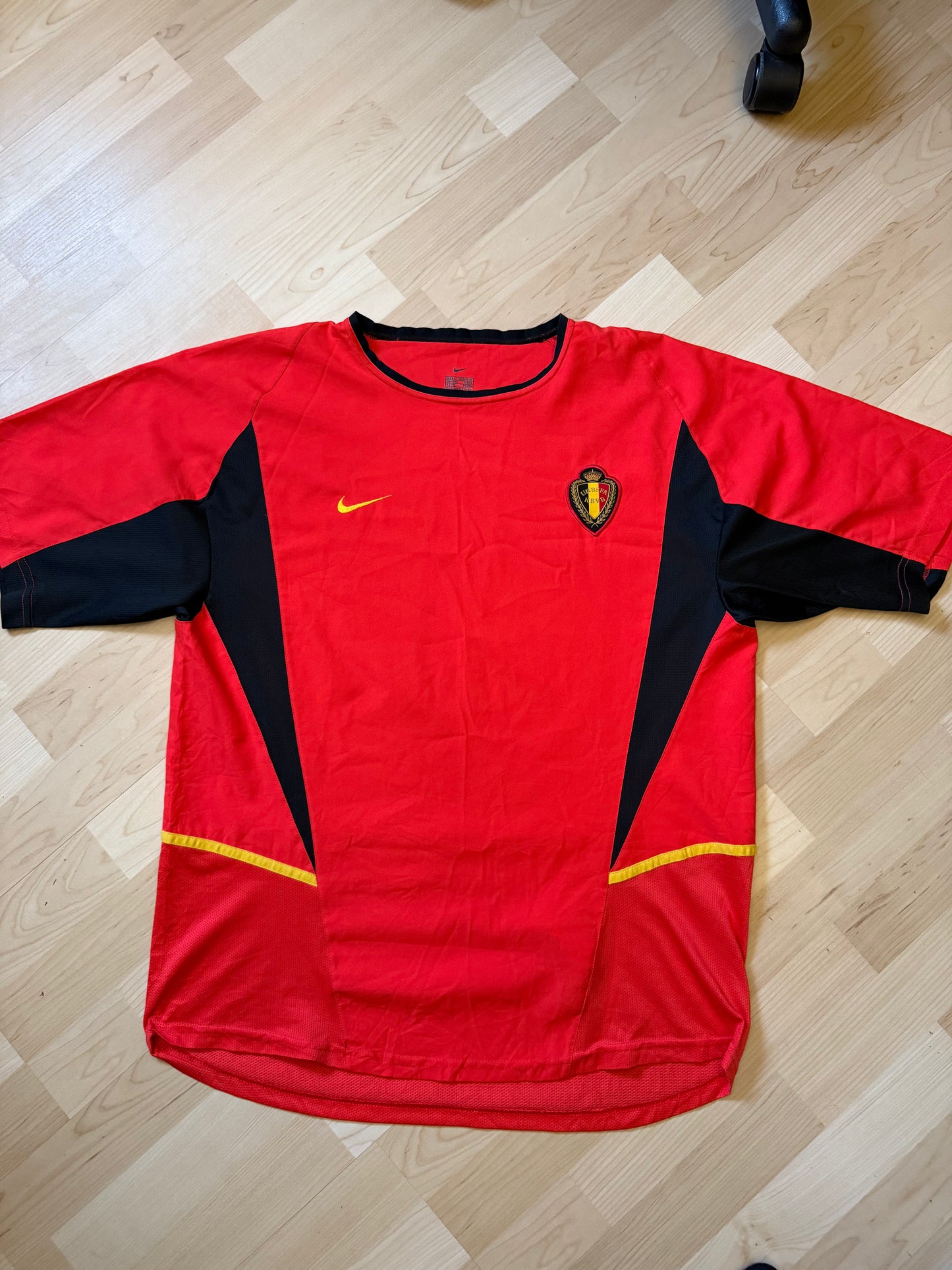 Belgium 2002/2004 Home Shirt (L)