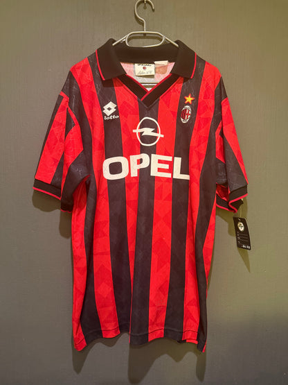AC Milan 1995/1996 Home Shirt (L)