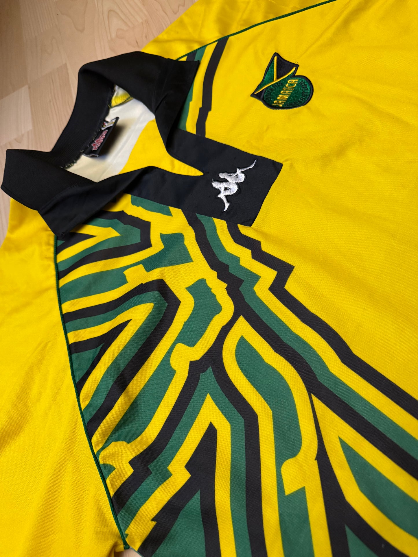 Jamaica 1998/2000 Home Shirt (L)