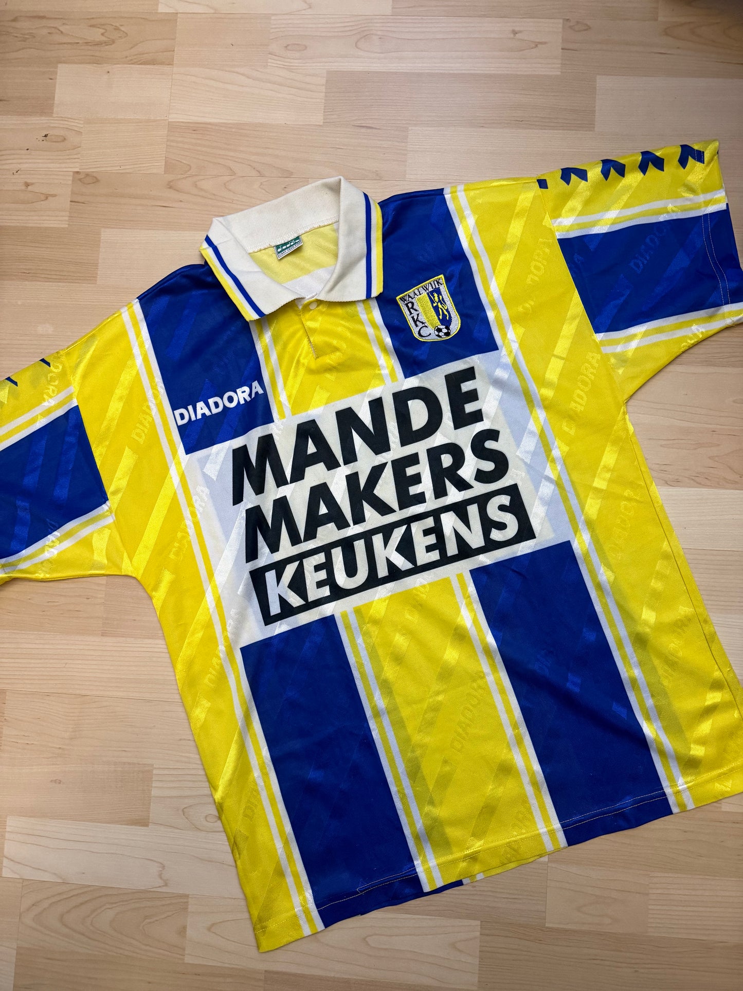 RKC Waalwijk 1996/1997 Home Shirt (L)