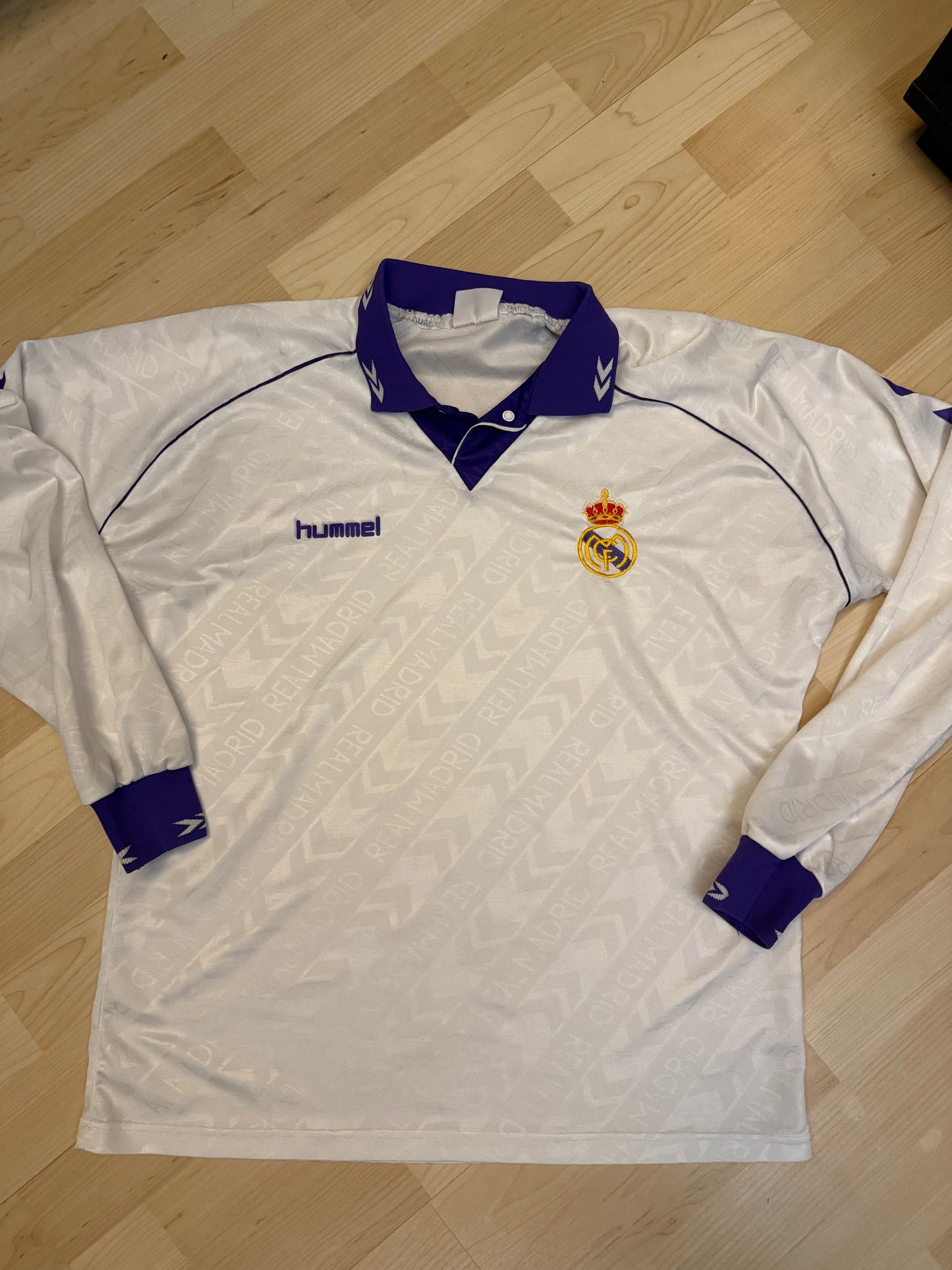 Real Madrid 1993/1994 Home Shirt Longsleeve (L)