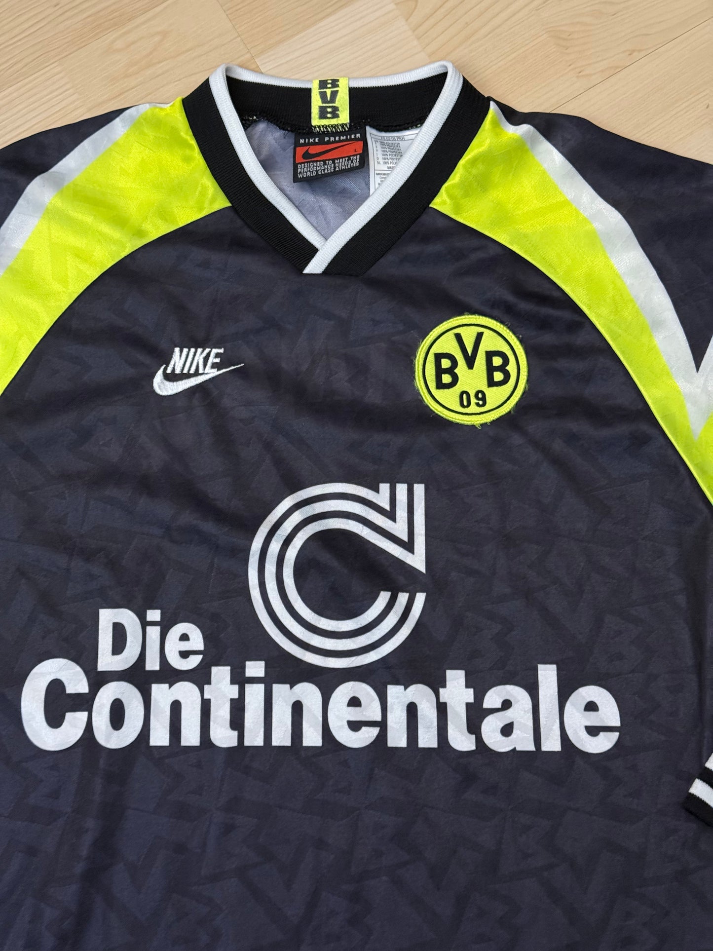 Dortmund 1995/1996 Away Shirt Longsleeve (L)