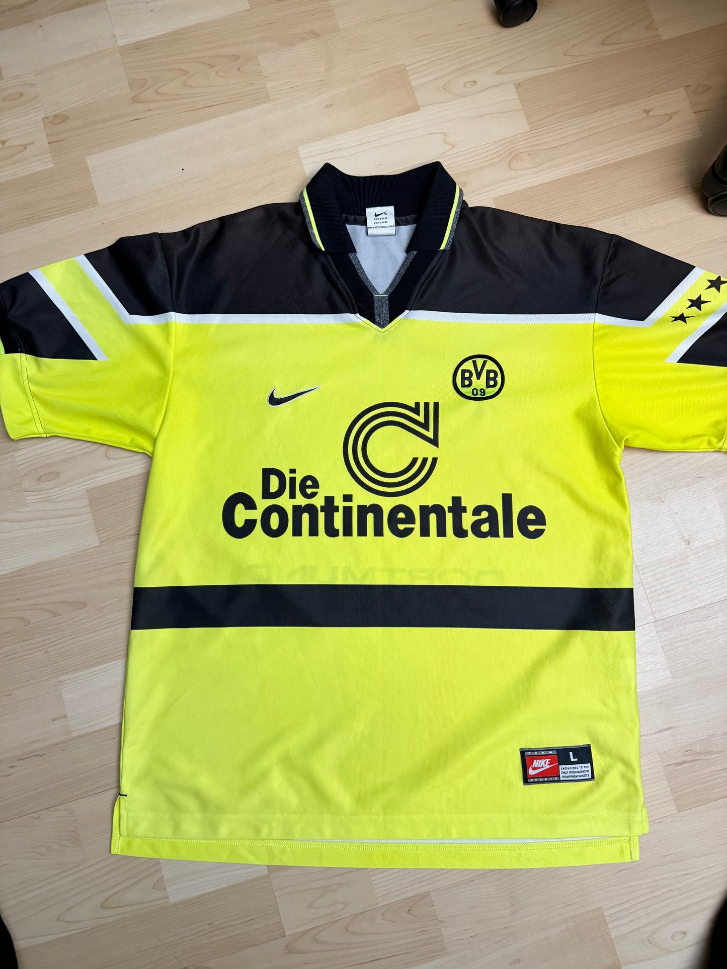 Dortmund 1997/1998 Home Shirt (L)
