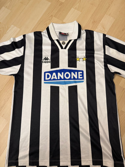 Juventus 1994/1995 Home Shirt (L)