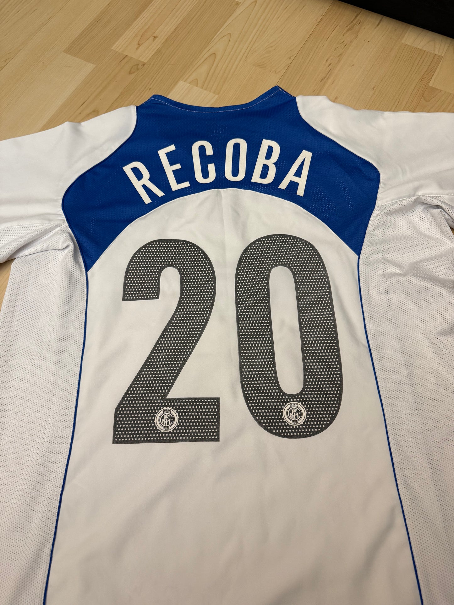 Inter Milan 2004/2005 Away Shirt (#20 Recoba) (L)