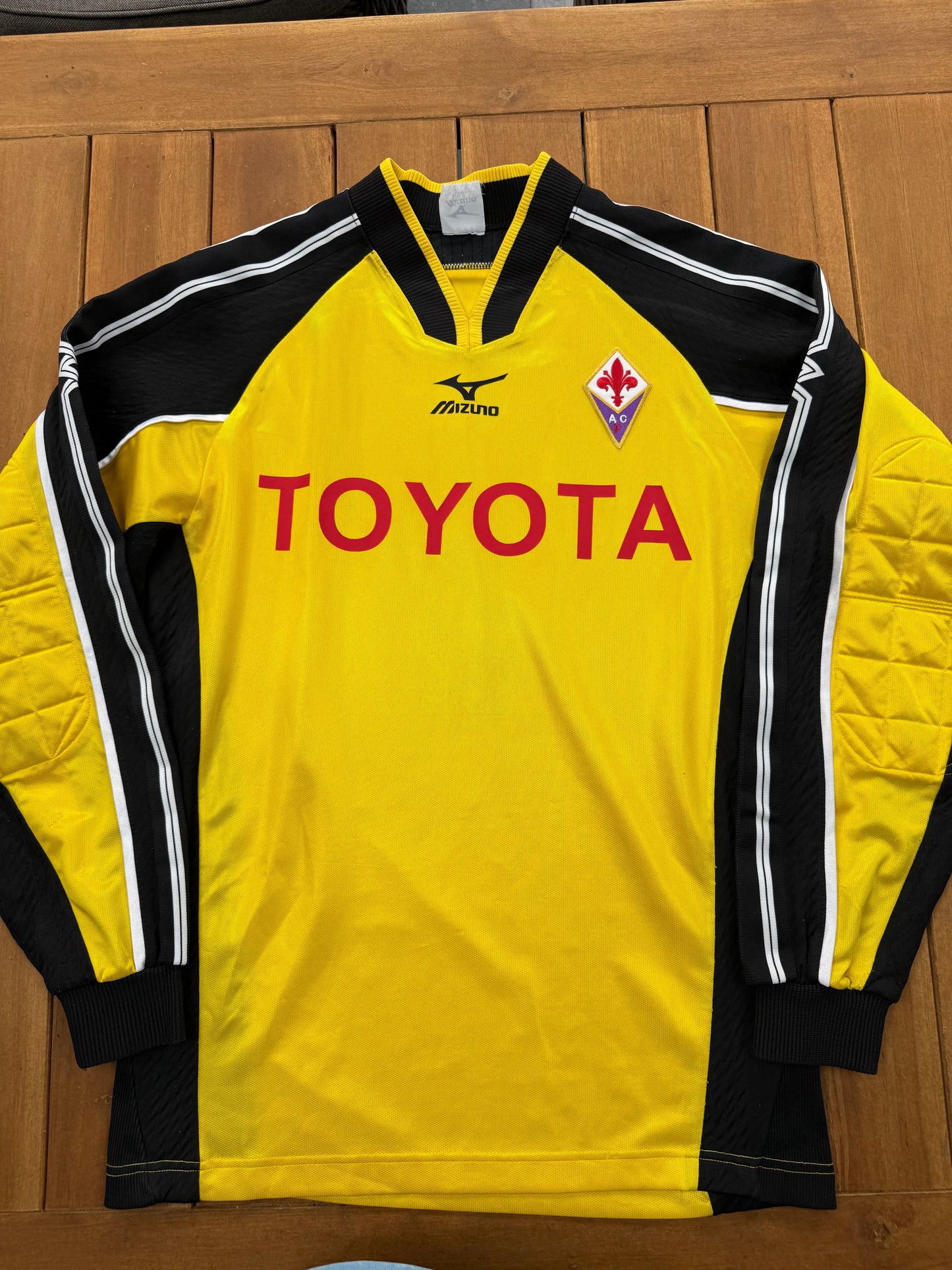 Fiorentina 2001/2002 Keeper Shirt (M)