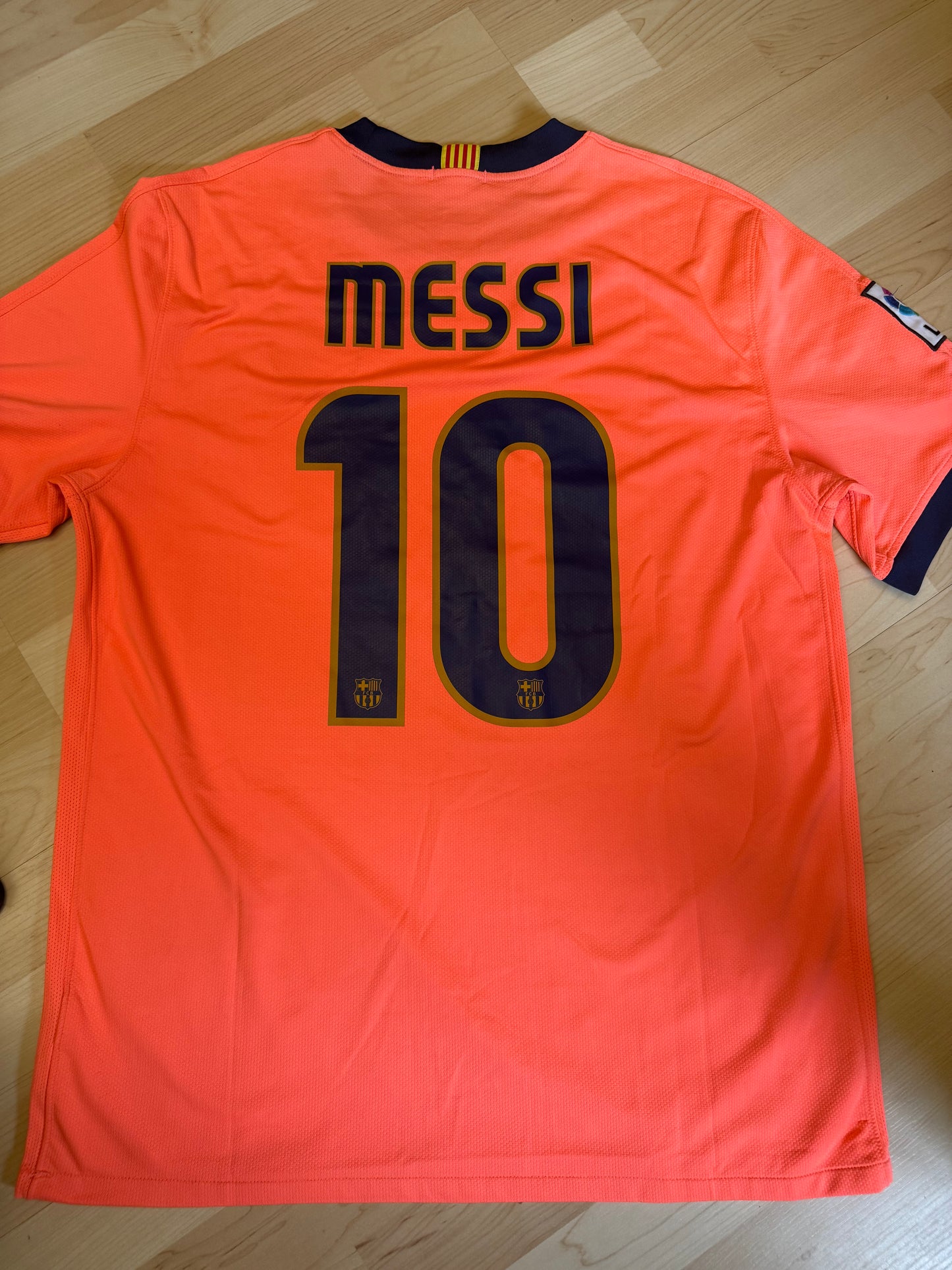 Barcelona 2009/2010 Away Shirt (#10 Messi) (L)