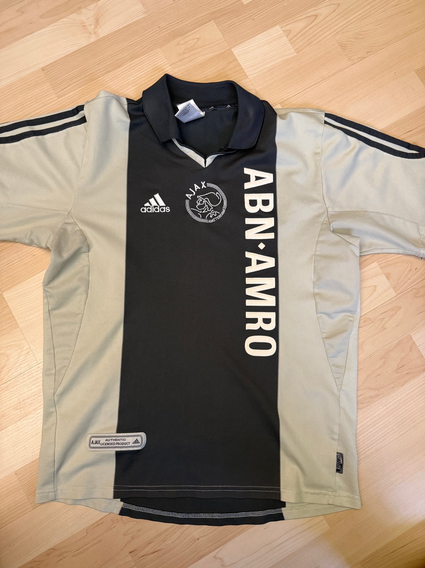 Ajax 2001/2002 Away Shirt (M)