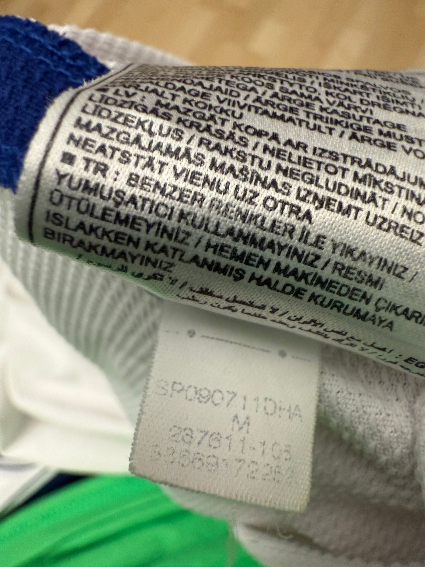 Manchester United 2008/2010 Away Shirt (#32 Tevez) (M)