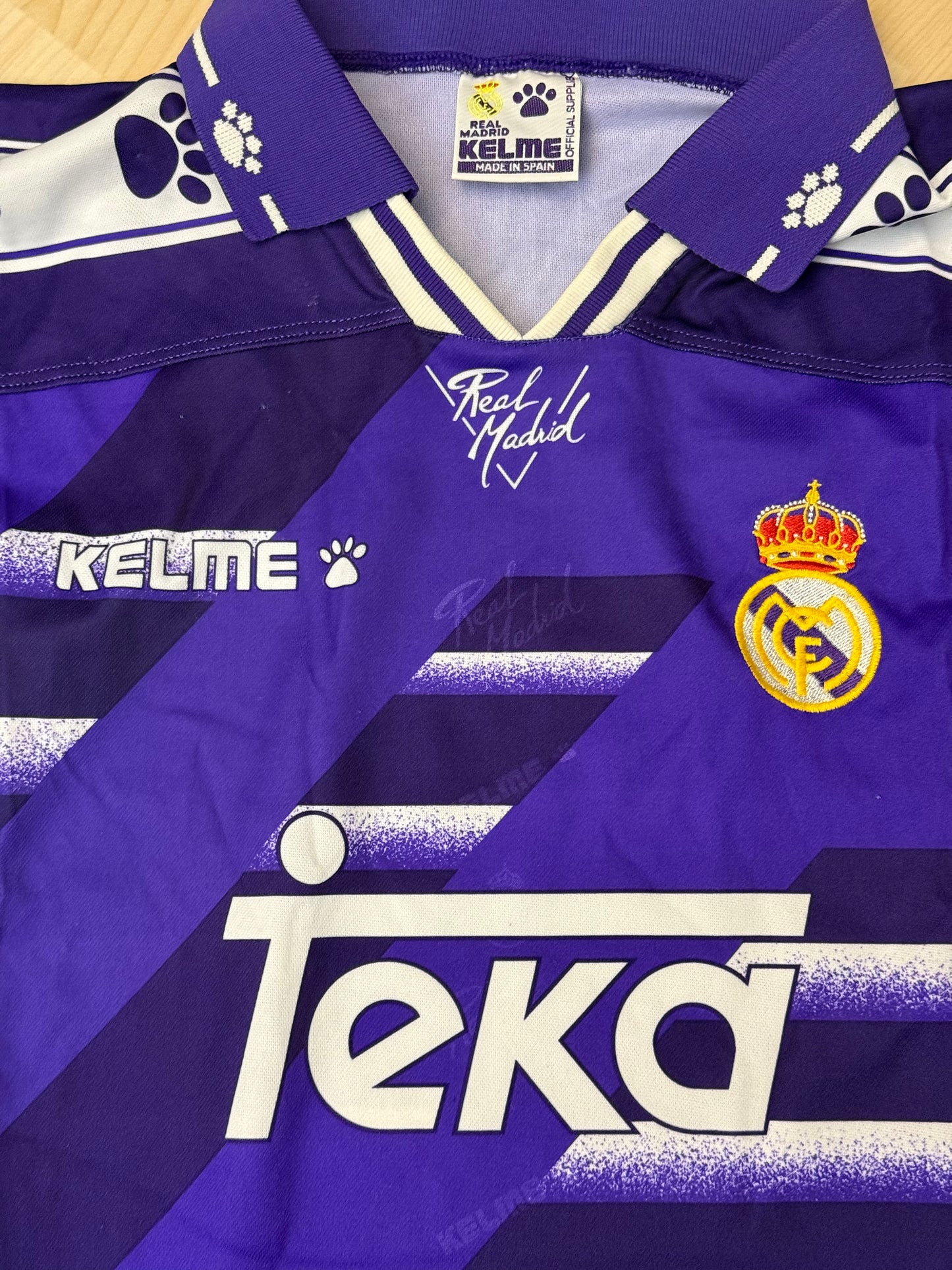 Real Madrid 1994/1996 Away Shirt (XL)