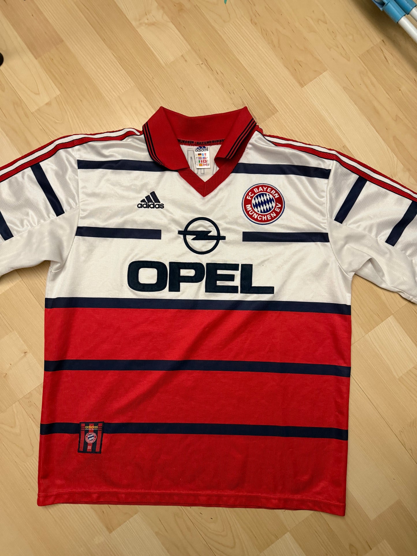 Bayern München 1998/2000 Away Shirt (L)