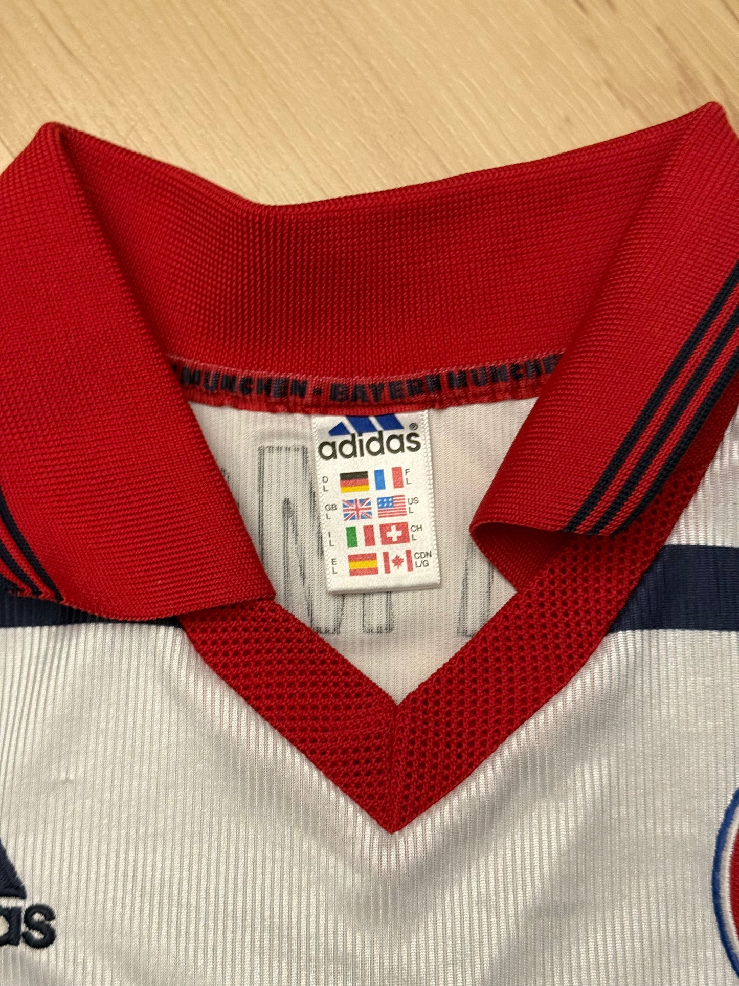Bayern München 1998/2000 Away Shirt (L)