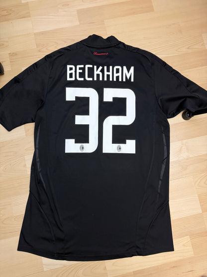 AC Milan 2008/2009 Third Shirt (#32 Beckham) (M)