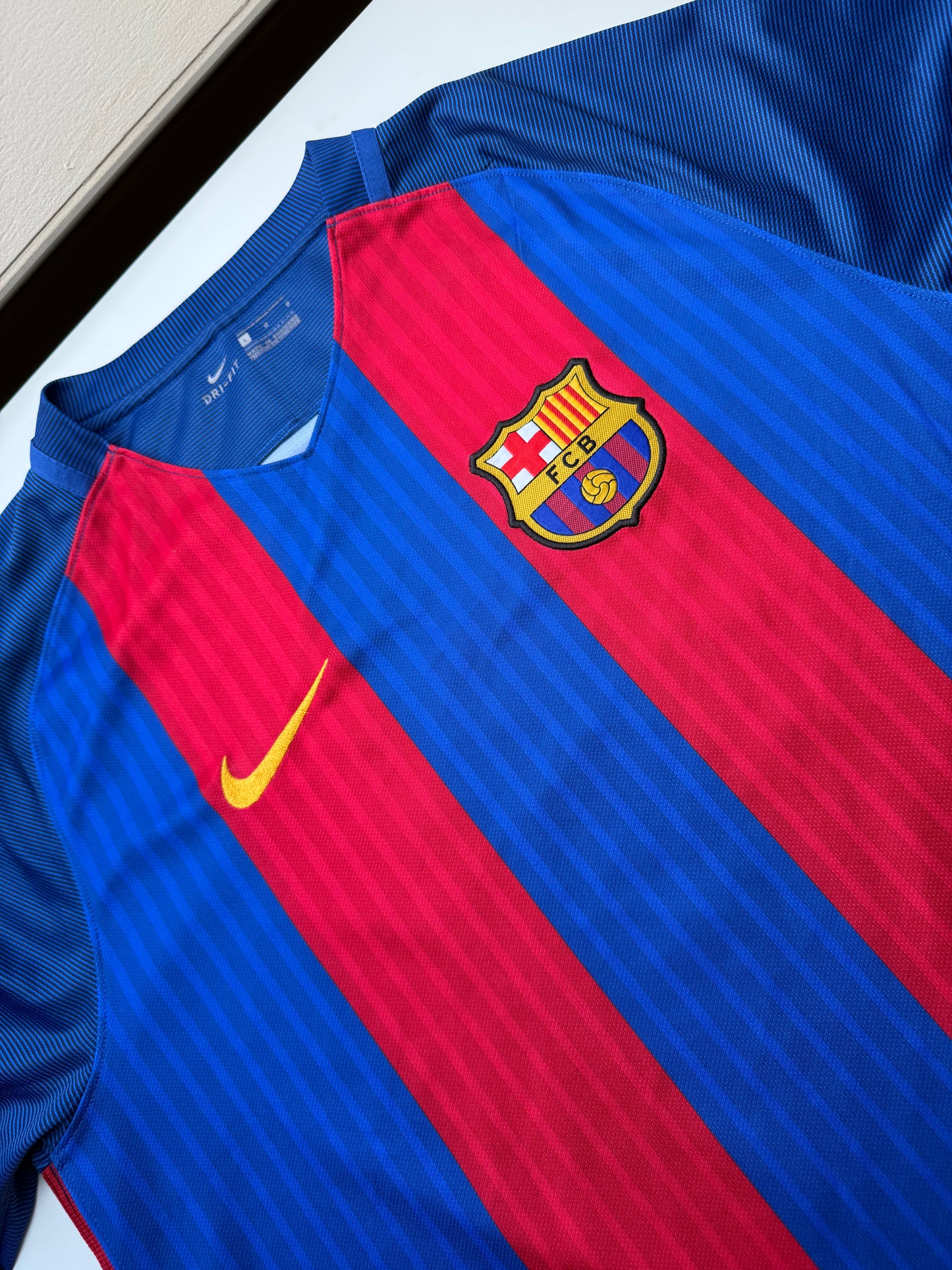 Barcelona 2015/2016 Home Shirt (#10 Messi) (L)