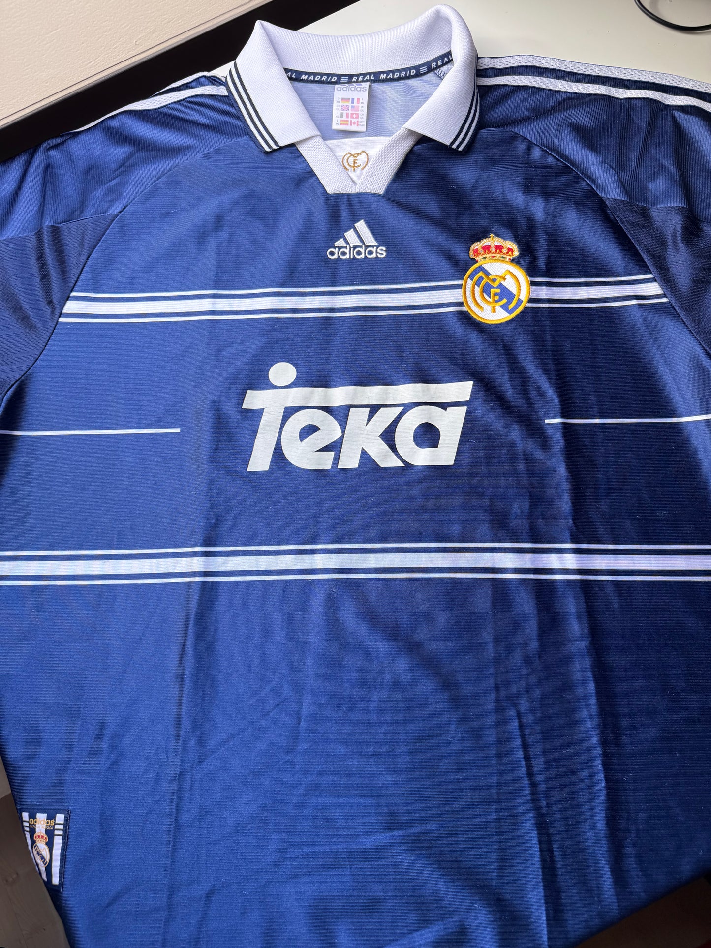 Real Madrid 1998/1999 Away Shirt (XXL)