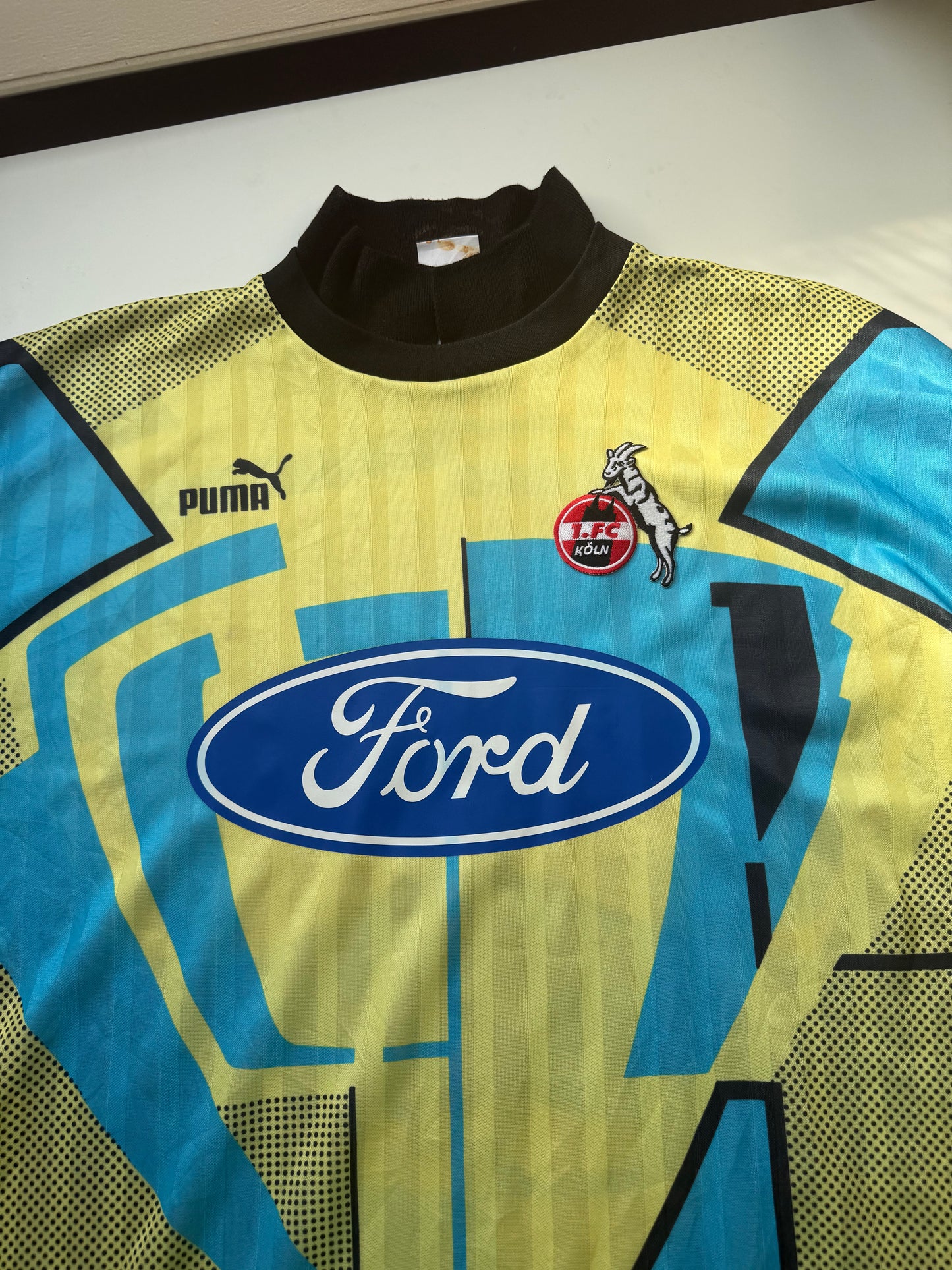 FC Köln 1994/1995 Keeper Shirt Template (XXL)