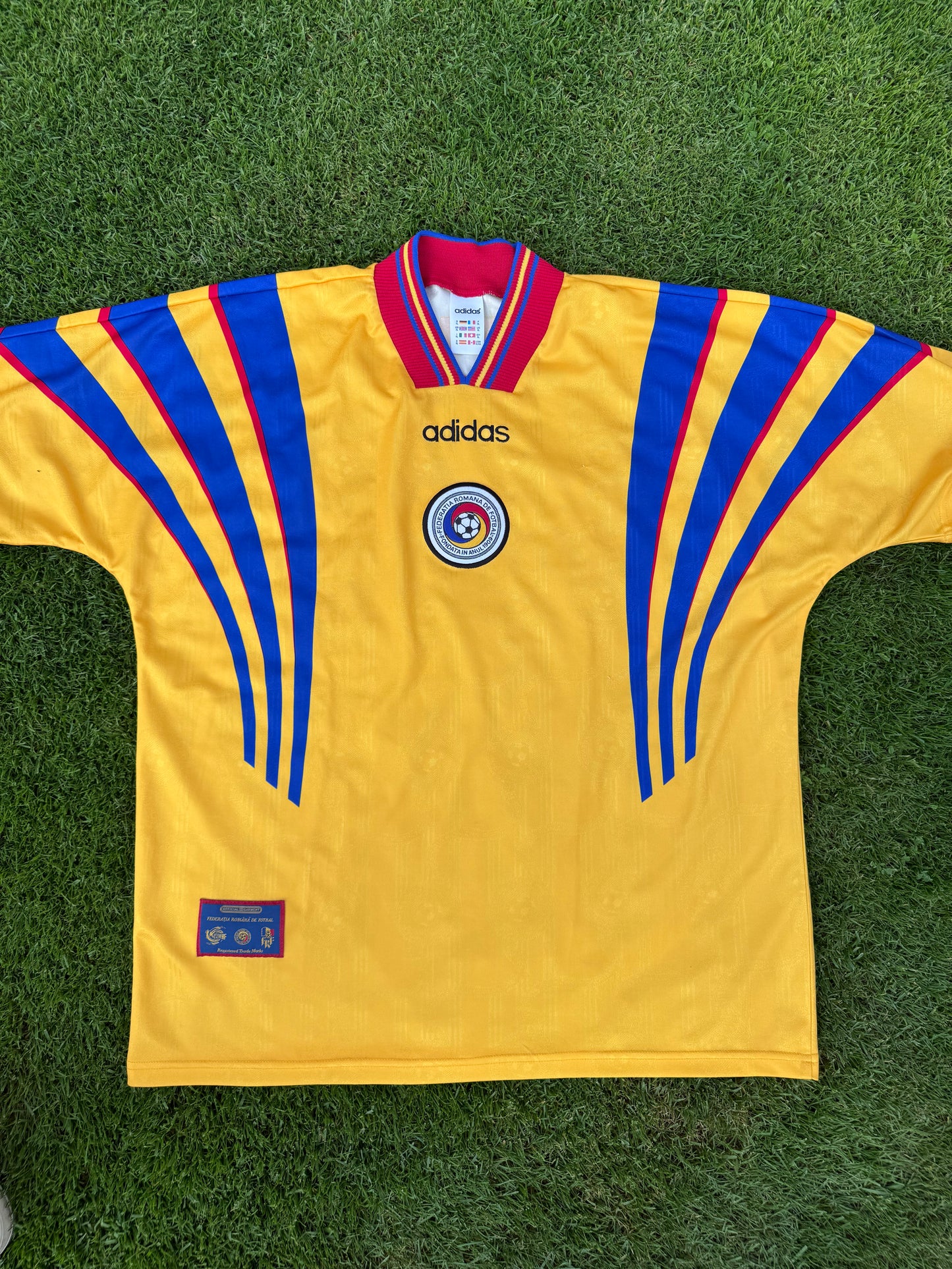 Romania 1996 Home Shirt (XL)