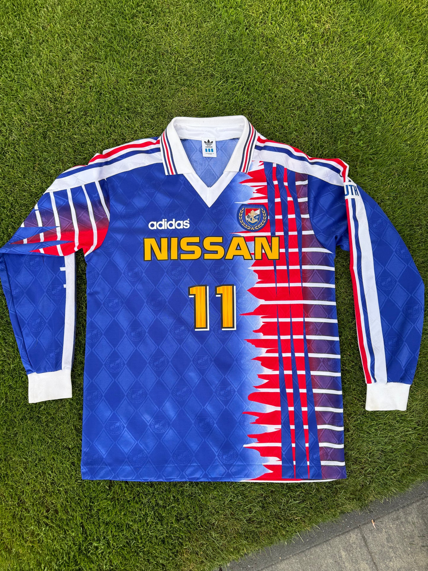 Yokohama Marinos 1994/1996 Home Shirt Longsleeve Rare (M/L)