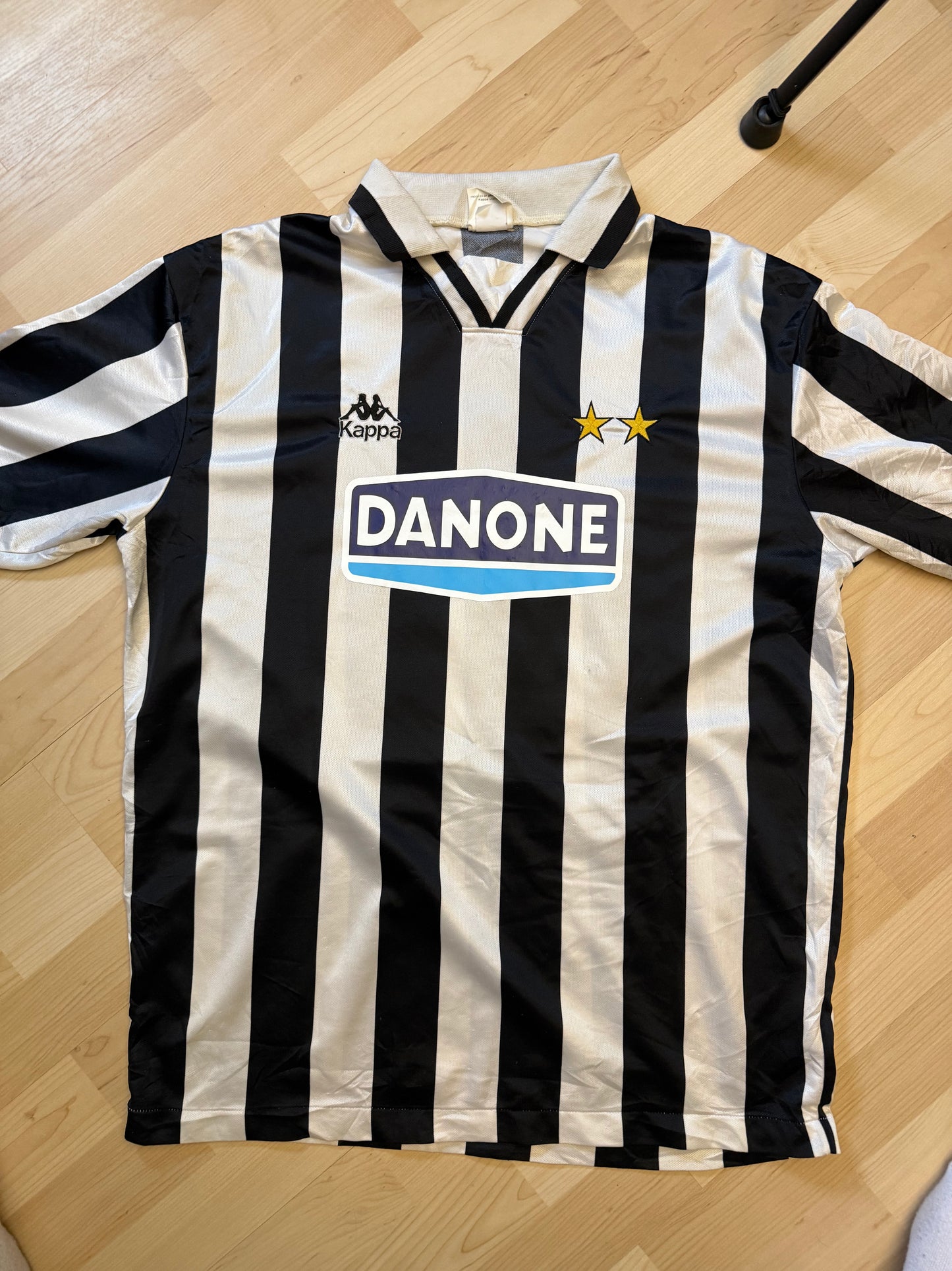 Juventus 1994/1995 Home Shirt (#10 Baggio) (L) (Jaspo)
