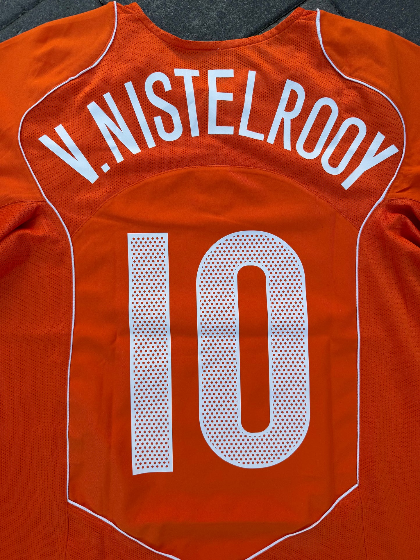Netherlands 2004 Home Shirt (#10 Van Nistelrooy) (S)
