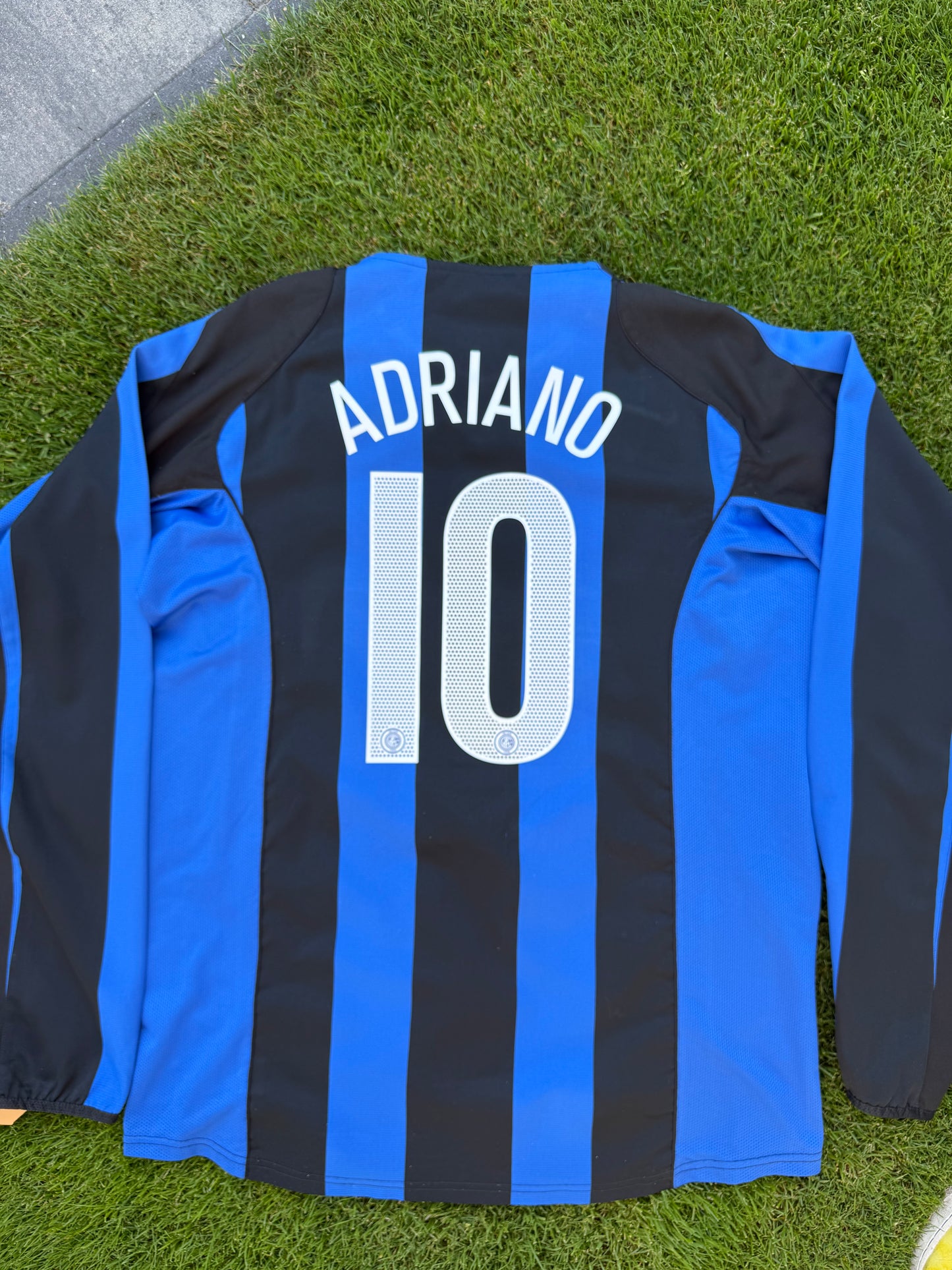 Inter Milan 2004/2005 Home Shirt Longsleeve (#10 Adriano) (XL)