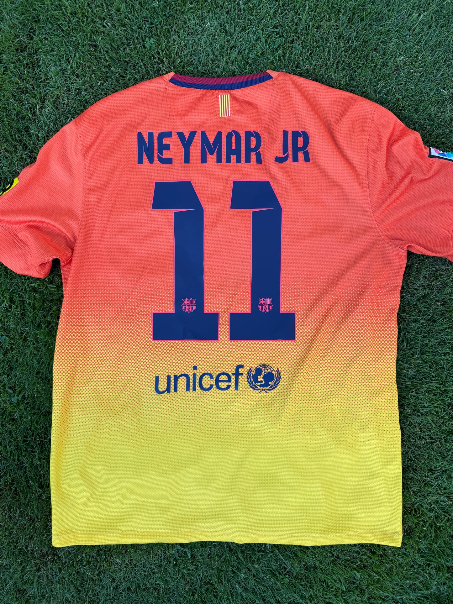 Barcelona 2012/2013 Away Shirt (#11 Neymar) (L)