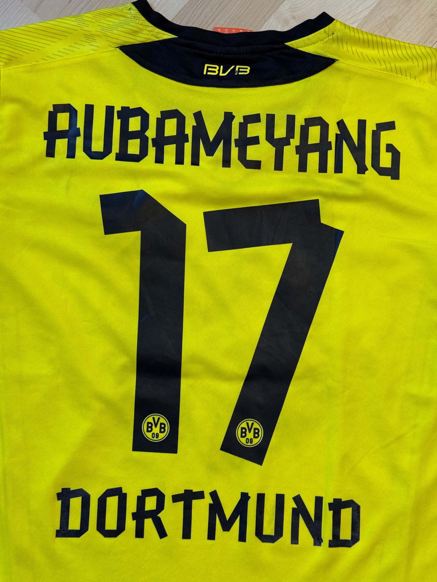 Dortmund 2013/2014 Home Shirt (#17 Aubameyang) (M)