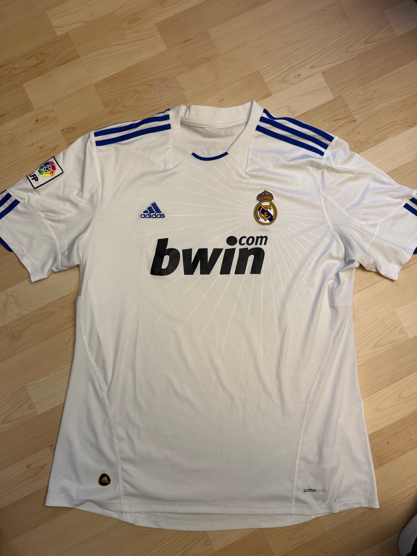 Real Madrid 2010/2011 Home Shirt (#14 Alonso) (XXL)