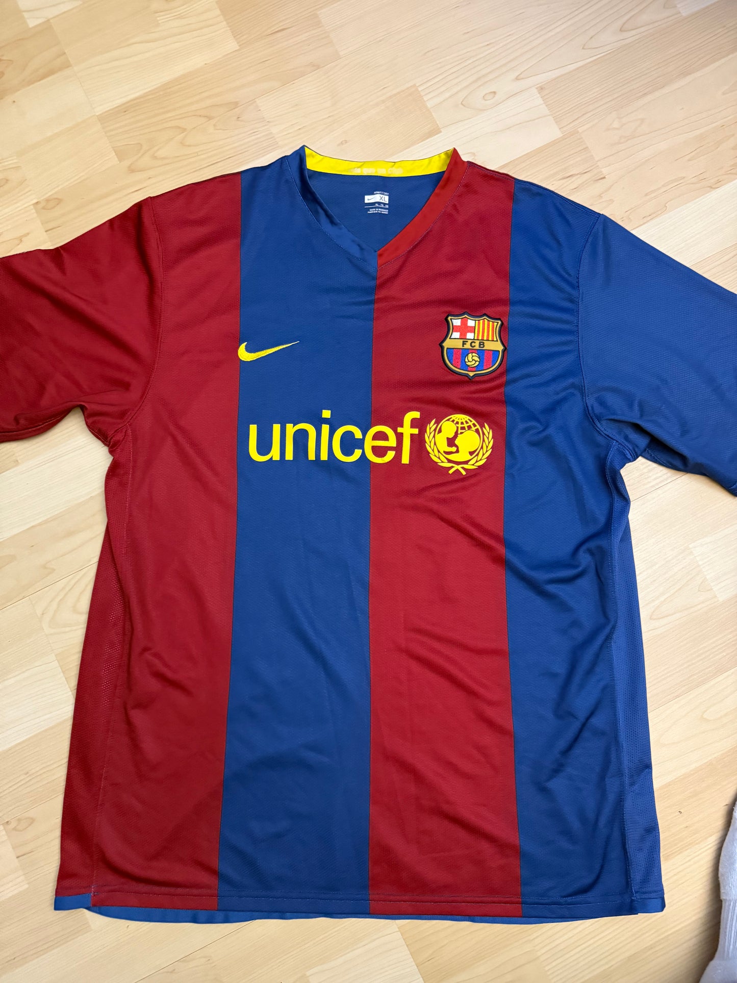 Barcelona 2006/2007 Home Shirt (XL)
