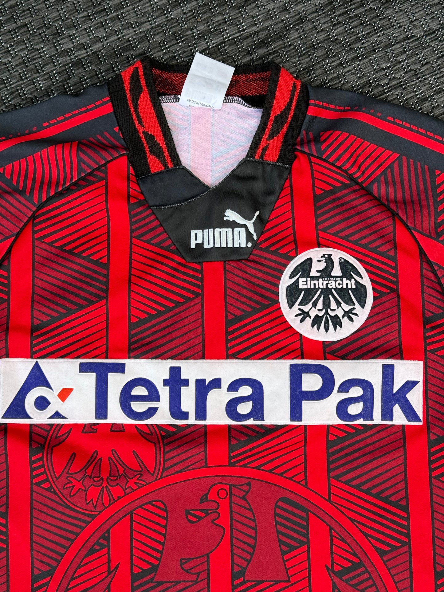 Frankfurt 1995/1996 Home Shirt (XS)